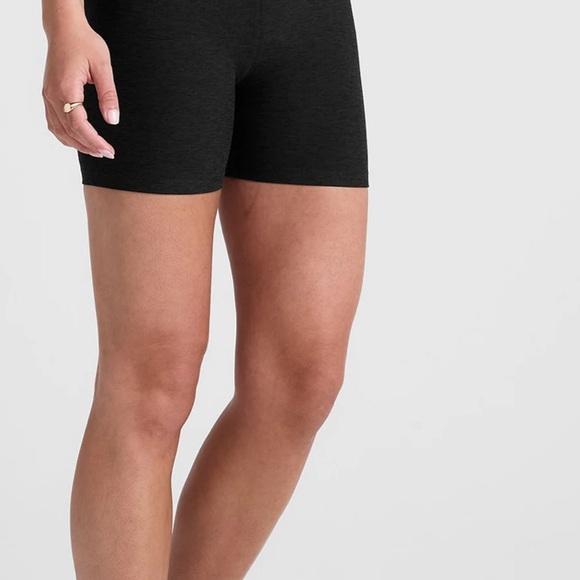 Beyond Yoga Black Bike Shorts - Picture 4 of 7